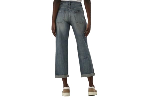 Time and Tru Women's Relaxed Fit Boyfriend Jeans2