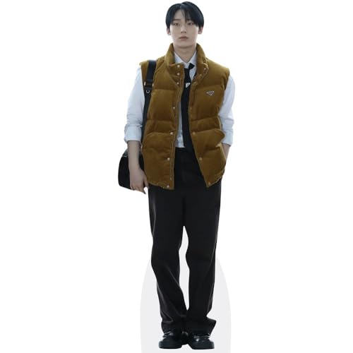Kim Sunoo (Gillet) tamano natural