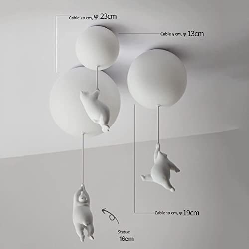 Iluminación lindo oso atrapando globo con luz cálida 3