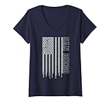 Photo Gallery donna vintage san diego patriottica usa bandiera orgoglio iconico san diego maglietta con collo a v Photo Gallery donna vintage san diego patriottica usa bandiera orgoglio iconico san diego maglietta con collo a v