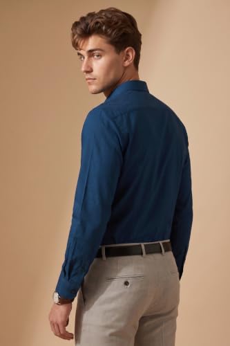 Image of Peter England Men's Everyday Solid Slim Fit Full Sleeve Formal Shirt | Cotton-Rich