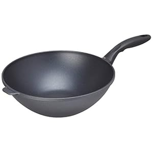 Swiss Diamond 11.8″ (4.9 Qt) Nonstick Wok HD Diamond Coated Aluminum Stir-Fry Pan, Includes Lid, Dishwasher Safe and Oven Safe, Grey