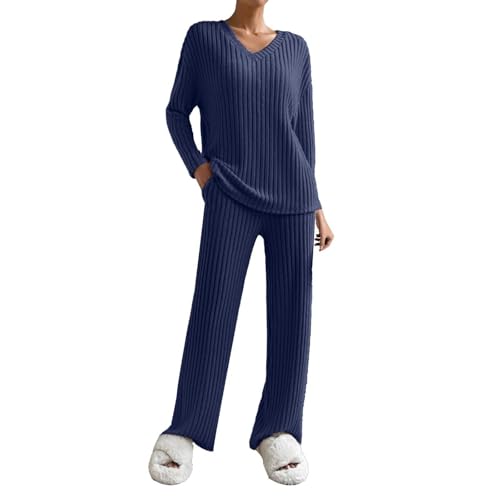 Tenue de sport légère et chic en maille pour rester élégante chez soi