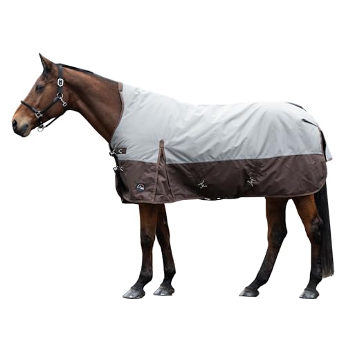 Couverture pour cheval HKM Norwich au paddock par temps froid d'hiver