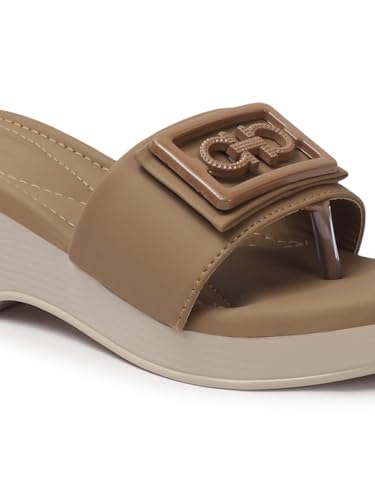 Image of CHINRAAG Women Hill Sandles For Woman CR-348