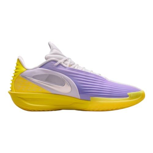 Image of Nike Men's G.T. Cut 3 Basketball Shoes