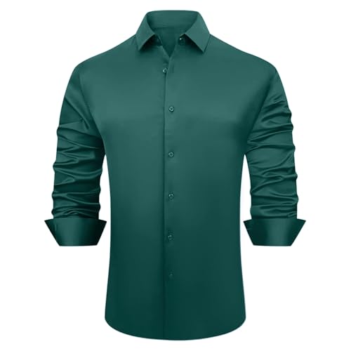 Tee shirt vert pastel et polo blanc garçon pour des vacances décontractées à la plage