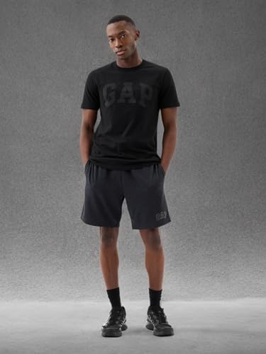 GAP Men's Everyday Soft Logo Tee4