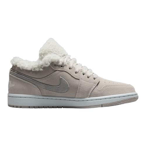 Image of Nike Women's Air Jordan 1 Low-Top Shoes