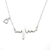 Collar colgante romántico del latido del corazón para las mujeres, cadena de la aleación del tono de la plata con el mini encanto del corazón, joyería delicada de la manera para el uso diario
