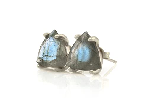 Boucles d'Oreilles en Pierre Vibrante pour Éviter les Allergies et Briller