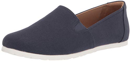 Image of Amazon Essentials Women's Casual Slip-On Canvas Flat