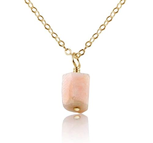 Collier opale rose pour femme, bijou bohème chic idéal pour sublimer vos tenues d'été