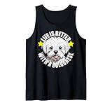 Il Bichon Bolognese sembra adorabile con un grande sorriso bravo ragazzo o brava ragazza sul viso. Per gli amanti dei cani bolognesi di ogni tipo: per uomo, donna e bambino.