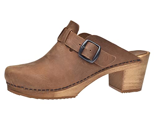 Sanita Malulo Clog | Original handgemacht | Leder-Holzclogs für Damen | Verstellbarer Riemen | Nachhaltiges Leder | Braun | 38 EU