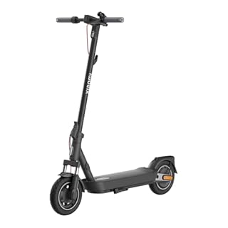 Xiaomi 5 Pro E-Scooter mit Straßenzulassung (max. 20km/h, bis zu 60km Reichweite & 22% Steigung, Federung vorne, 10" Luftreifen, Blinker, Dual-Bremssystem, Traktionskontroll-System, App)