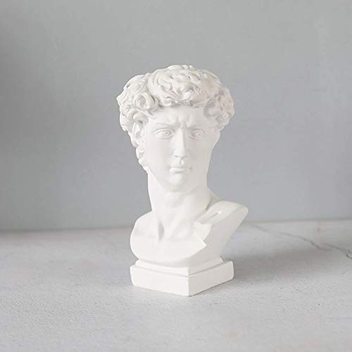 Pot de fleurs tête de statue pour remplacer les pots tristes