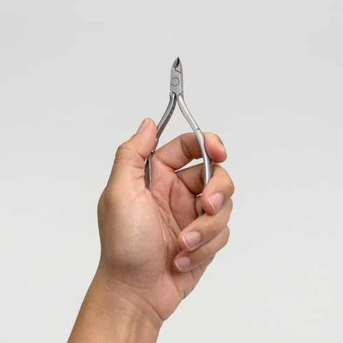NGHIA Cuticle Nipper - D-08 JAW 16 | Stainless Steel | Durable and Sharp | Ergonomic Design | Grey Plated | Ideal for Salons and Home Use - Thumbnail 6