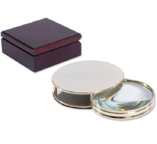 Personalised Gold Magnifying Glass With Wooden Display Box Engraved - Enter Your Own Custom Text