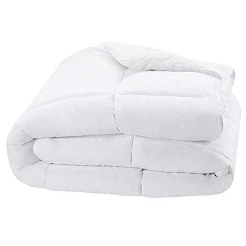 Image of Amazon Basics White Down Alternative Comforter and Duvet Insert with Corner Tabs, Machine Washable, Twin, Light