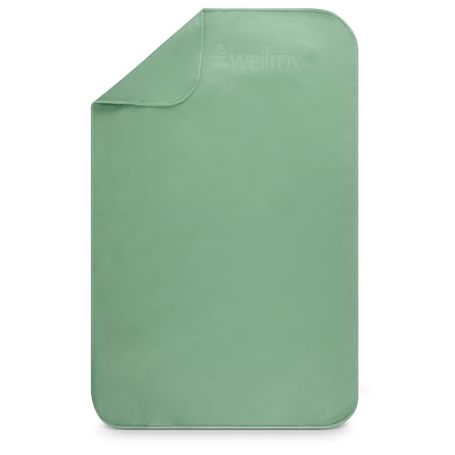 Wellrox Microfiber Hand Towel- Absorbent Sweat Towels, Workout Towels for Women- Yoga Mat Towel for Pilates, Hot Yoga, Gym Workouts (Green)