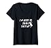 Damen Funny I'm Here To Shake Cocktail Shakers Barkeeper T-Shirt mit V-Ausschnitt
