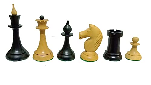 Nur gewichtete Schachfiguren der Russischen UdSSR, 1950er sowjetisch-lettisch reproduziertes gewichtetes Schach-Set aus Ebonisiertem Buchsbaum und antikem Buchsbaum, 10,4 cm König