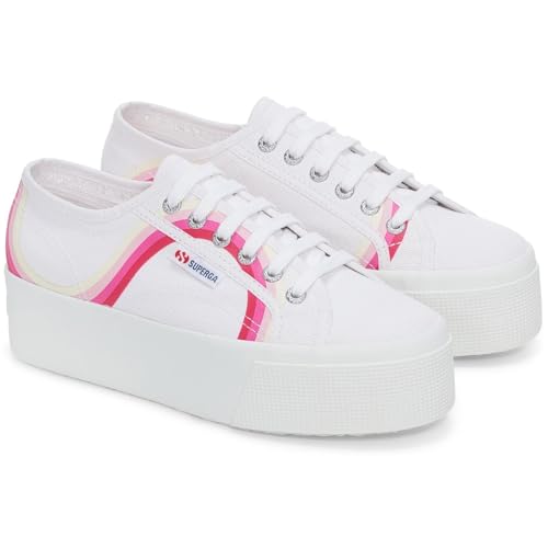 Superga 2790 de running style blanc et bleu pour vos tenues d'été décontractées