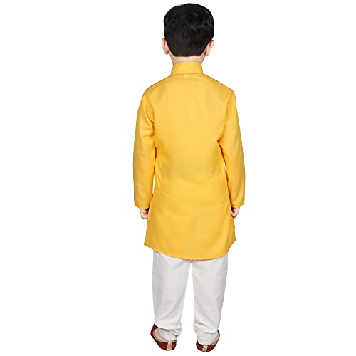 Image of SG YUVRAJ Raw Silk Kurta Set for Boys