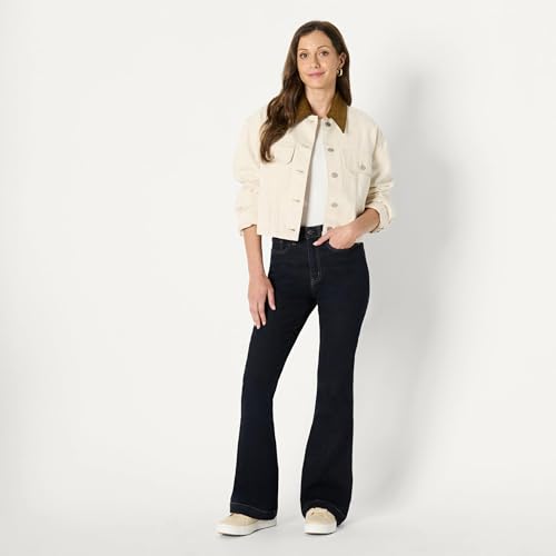 Image of Amazon Essentials Women's Low Top Classic Sneakers
