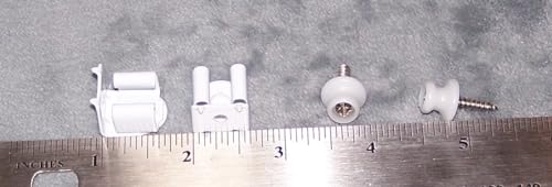 Plantation Shutter Catch/White