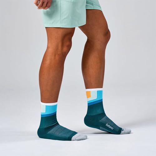 Image of Feetures Elite Light Cushion Mini Crew Sock - Sport Sock with Targeted Compression