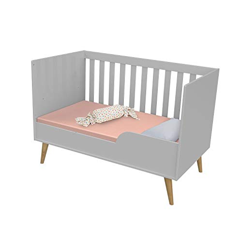 Quarto de Bebê Ludimila com Guarda Roupa 3 Portas Comoda Fraldario e Berço Carolina Baby Cinza/betul