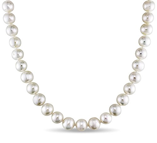 Pearlyta 925 Sterling Silver, AAA-Quality Handpicked Freshwater Round Cultured Pearls Necklace for Women - 18 Inch (6-7mm) Pearlyta 925 Sterling Silver, AAA-Quality Handpicked Freshwater Round Cultured Pearls Necklace for Women - 18 Inch (6-7mm)