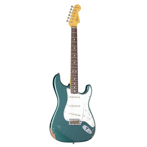 Fender ’65 Stratocaster Relic RW Sherwood Green Metallic #132994 – Guitare Électrique - Les Beatles, Paul McCartney, John Lennon, RIngo Starr, George Harrison Fender '65 Stratocaster Relic RW Sherwood Green Metallic #132994 - Guitare Électrique