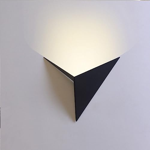 RXPVUXE Applique Murale Triangle en Métal Moderne Couloir Couloir LED Applique Murale Câblé Créatif Fer Applique Murale 3W, 3000K Blanc Chaud Minimaliste...