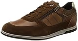 La deportiva de hombre Renan valoriza todos los looks urbanos con un estilo versátil y elegante, y un confort único. La empella de piel gamuzada y piel encerada presenta detalles en contraste