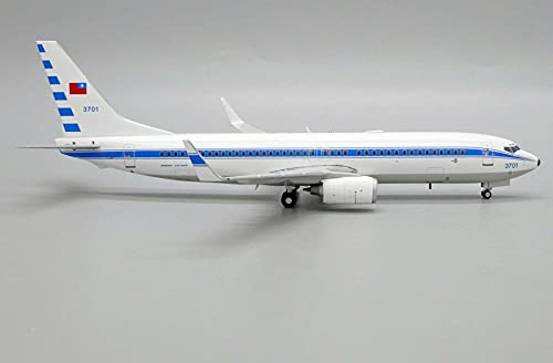 Amazon.com: JC Wings 台灣空軍B737-800 3701 1/200 壓鑄飛機模型飛機
