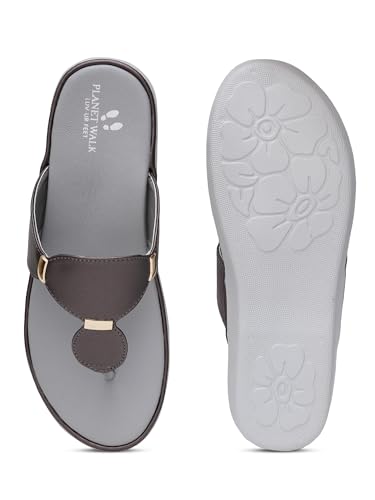 Image of Women's Elevate Comfort Flat Sandals Cushioned Adjustable & Stylish Slip-Resistant Design For Girls /Ladies