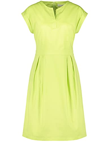 Gerry Weber Damen Etuikleid mit Kellerfalten Kurzarm, mit Ärmelaufschlag...