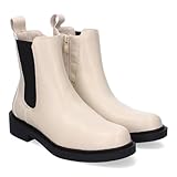 Diseno practico con elastico lateral para facil ajuste.