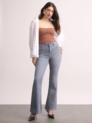 Image of Urbano Fashion Women's Mid Rise Bootcut Washed Jeans Stretchable