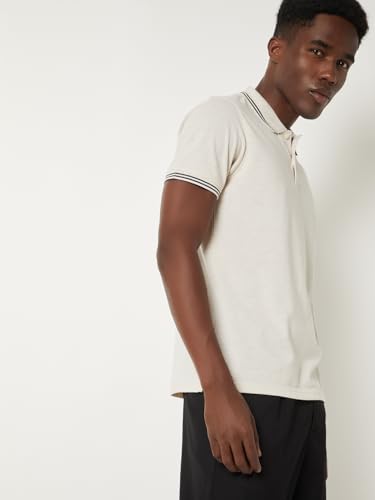 Image of Max Men's Polycotton Half Sleeves Regular Fit Solid Polo T-Shirt