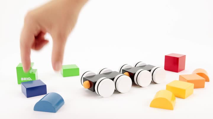 Leggere ai bambini a partire dai 6 mesi ha effetti visibili già a 4