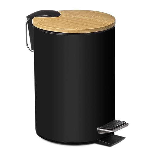 TIENDA EURASIA - Papelera de Metal con Tapa de Bambu, 3L, 17x22,5x23,5 cm, Cubo de Basura Pequeño con Pedal, Asa para Transportar, Metal y Bambu, para Baño, Cocina o Escritorio (Papelera Negro)
