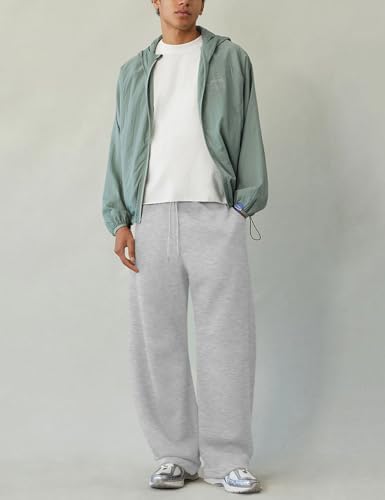 Image of HeSaYep Men's Fleece Baggy Sweatpants Wide Leg Barrel Sweat Pants Lounge Athletic Gym Pants with Pockets