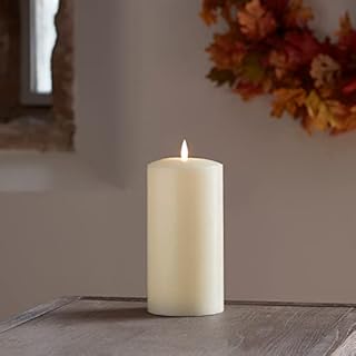 Lights4fun Medium TruGlow® Chapel Candle Pillar Battery LED Flameless with Timer 20cm Real Ivory Wax