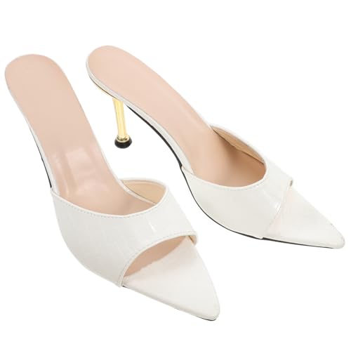 Sandales à talons femmes pointues au design chic et détails métalliques