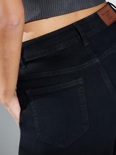 Image of Miss Chase Women's Relaxed Fit Mid-Rise Regular-Length Denim Shorts