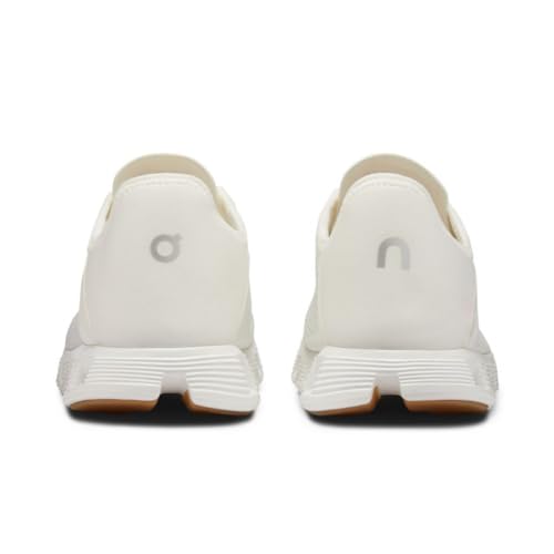 Image of On Women's Cloud 5 Sneakers